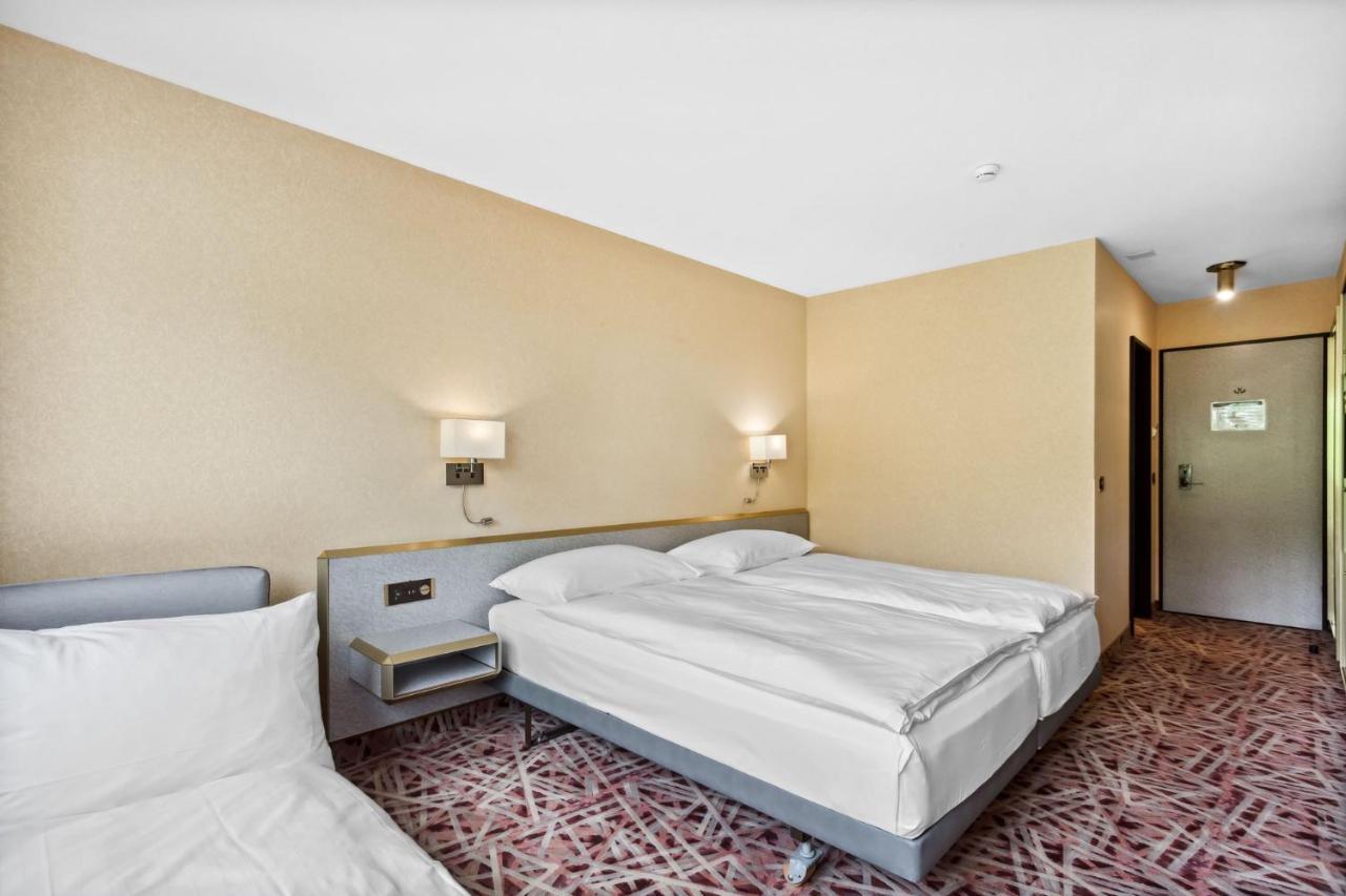 Becozy Au Parc Retro Edition Self-Check-In Rooms & Studios Fribourg Ngoại thất bức ảnh